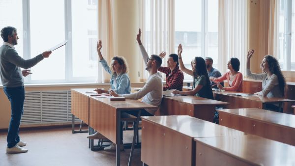 Discover the best immersive french courses in southern france