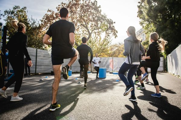 Integrating Dynamic Visual Acuity Training into Sports Programs: Unlocking Enhanced Performance