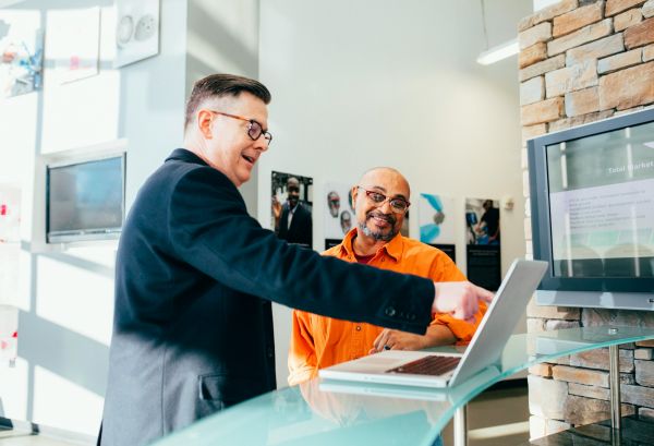 Transforming Customer Engagement: The Power of Augmented Reality for UK Retailers